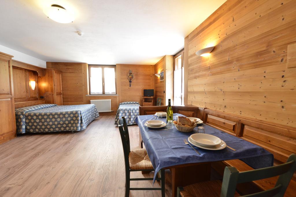 Residence Les Nigritelles Cogne Exterior foto